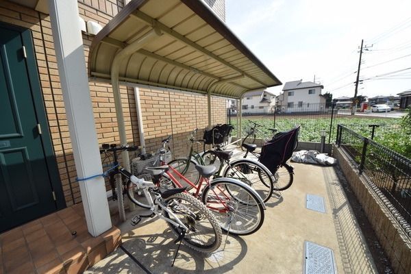 その他共有部分　★屋根付き駐輪場★
