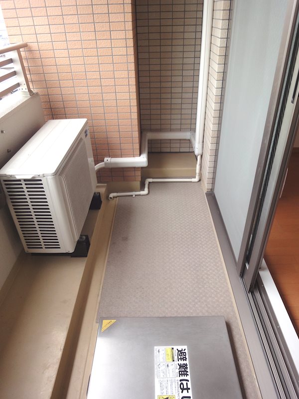 バルコニー　類似写真掲載。