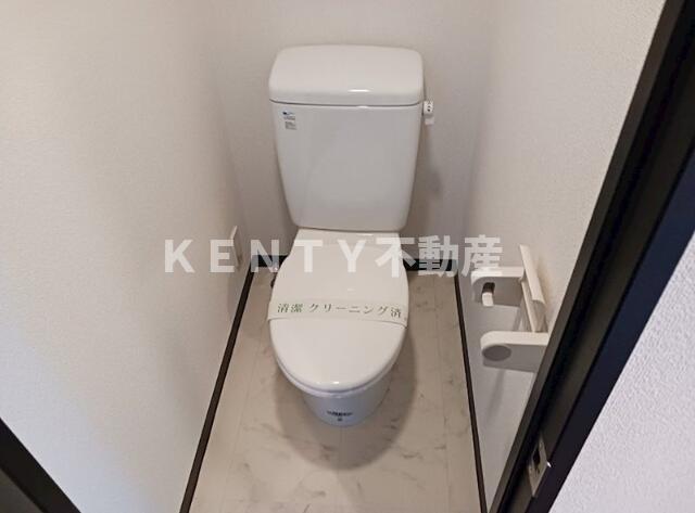 トイレ　コンパクトで使いやすいトイレです