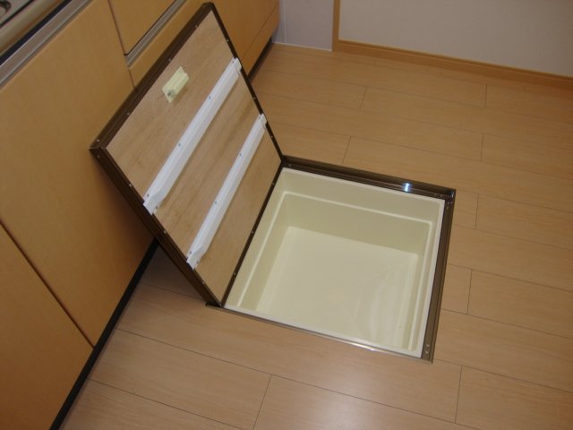その他共有部分　床下収納（イメージ）