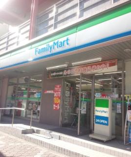 コンビニ　ファミリーマート亀戸六丁目店（コンビニ）まで218m