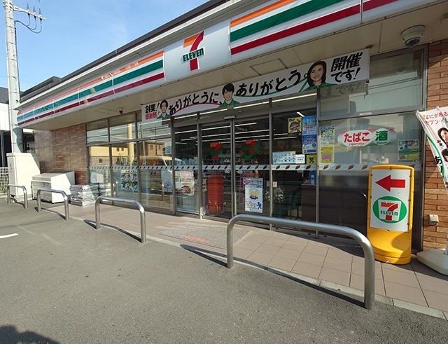 コンビニ　セブンイレブン横浜桜ヶ丘１丁目店（コンビニ）まで168m