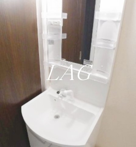 洗面設備　洗面台です。