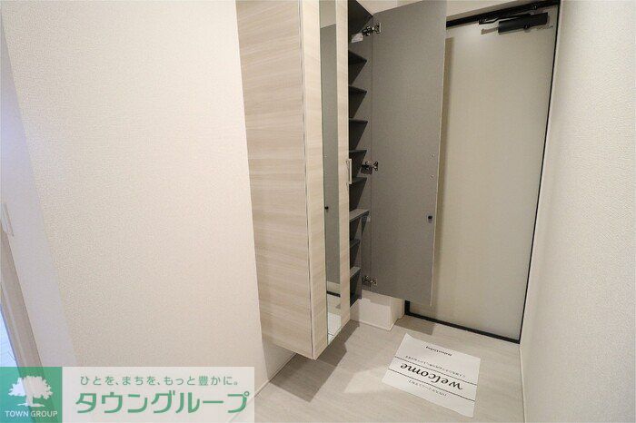 玄関　お問合せはタウンハウジングまで！※現地待合わせ相談可能