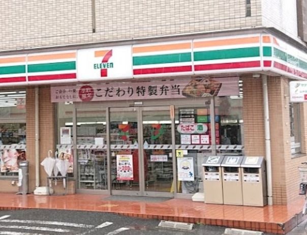 コンビニ　セブンイレブン 大阪東粉浜1丁目店（コンビニ）まで382m