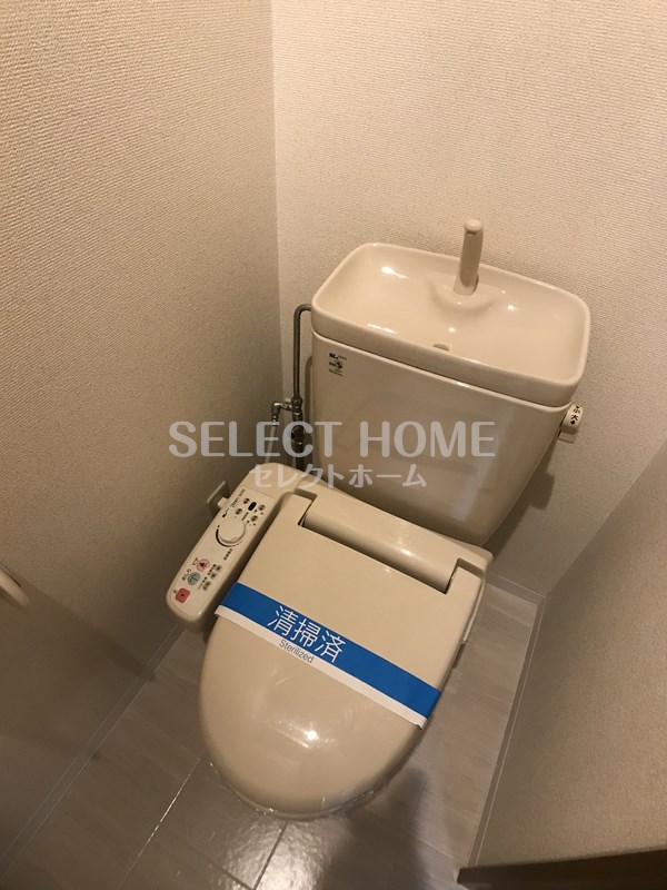 トイレ　トイレもきれいです