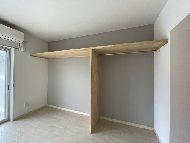収納　同物件別号室です。