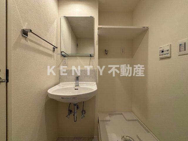 洗面設備　使いやすい洗面所です
