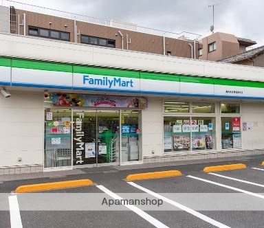 コンビニ　ファミリーマート（コンビニ）まで428m