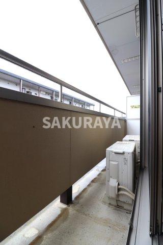 バルコニー　現況と異なる場合がございます。