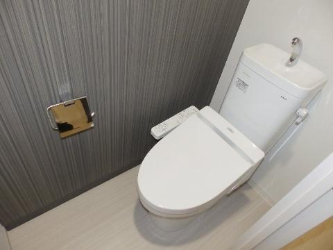 トイレ　シャワー付トイレ