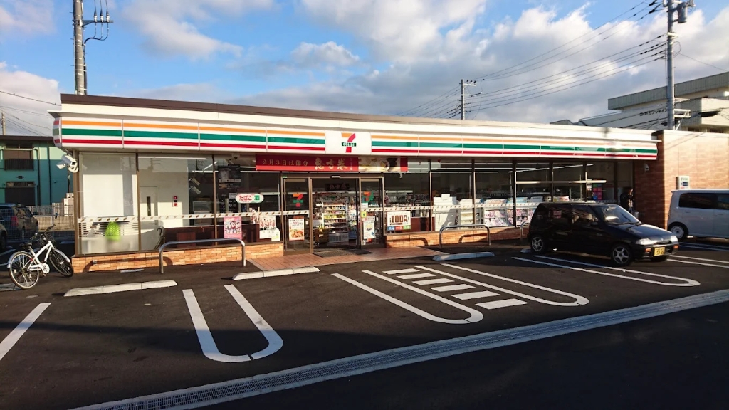 コンビニ　セブンイレブン 厚木岡田1丁目店（コンビニ）まで140m