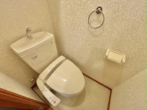 トイレ　設備・仕様は号室により異なる為、現況を優先いたします。