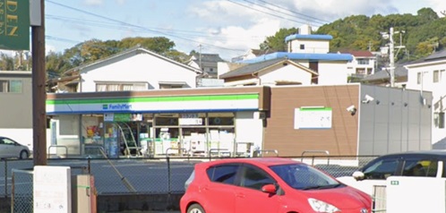 コンビニ　ファミリーマート大分三ケ田町店（コンビニ）まで166m