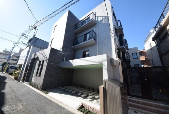 建物外観　☆2020年築のきれいな外観☆