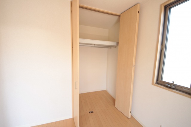 収納　同型タイプ