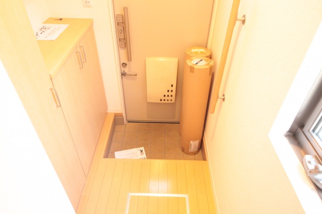 玄関　同型タイプ