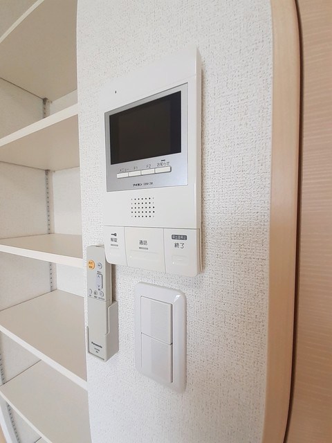 セキュリティ　※同タイプ参考写真