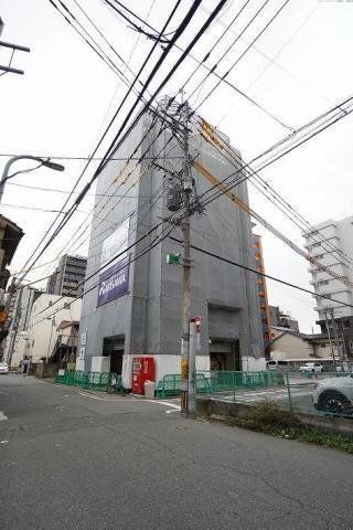 エントランス　外観
