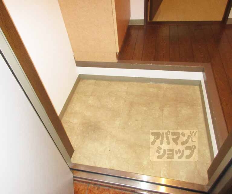 玄関　まとまった玄関です