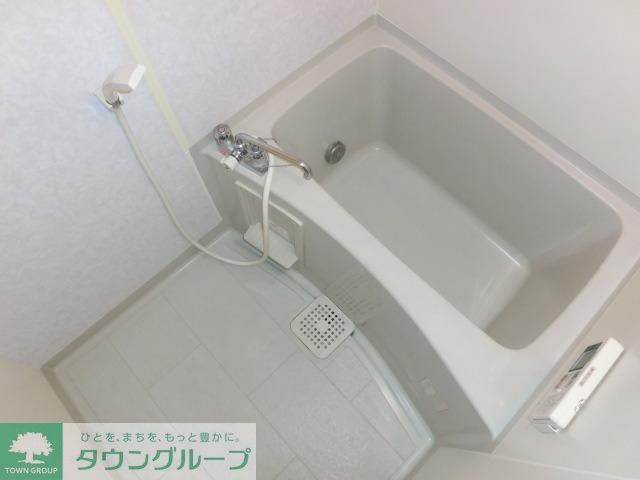 バス・シャワールーム　きれいなバスルーム