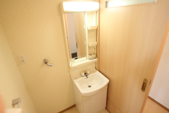 洗面設備　※別部屋の写真です