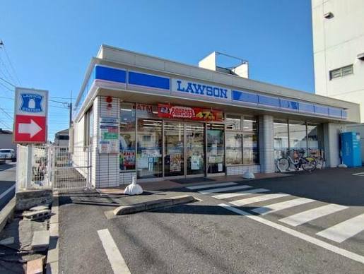コンビニ　ローソン足立神明南店（コンビニ）まで653m