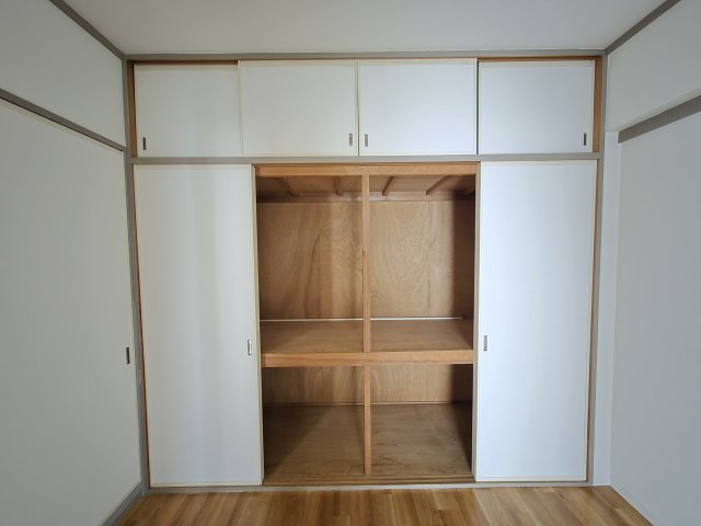 収納　グリーンハウス吉