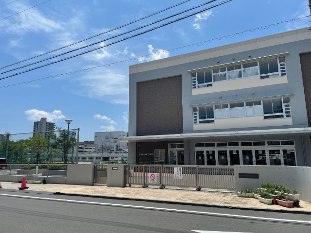 小学校　静岡市立森下小学校（小学校）まで458m