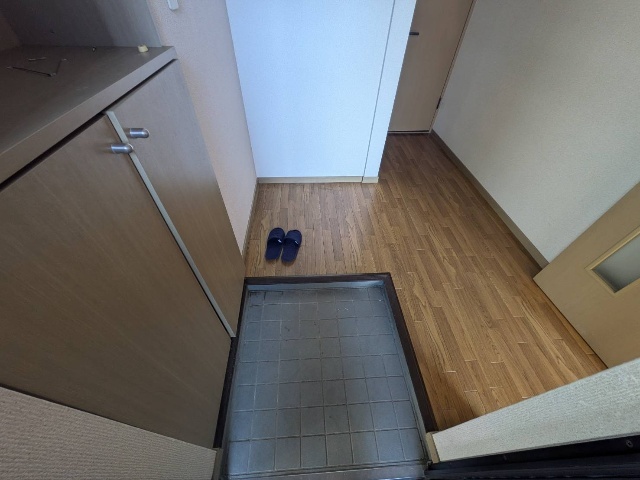 メゾンパークスの玄関写真