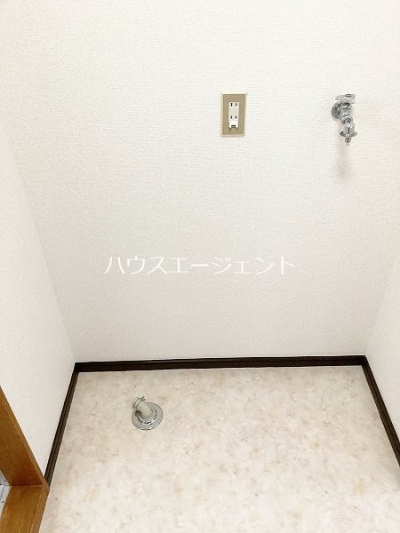 その他設備　室内洗濯機置き場あります。※参考写真