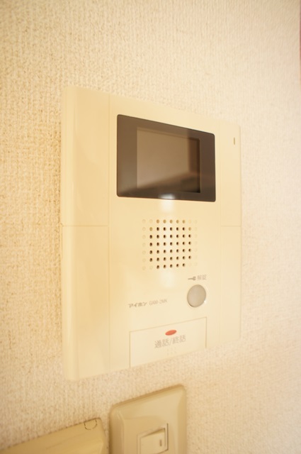 セキュリティ　ＴＶモニター付で突然の来訪者来ても安心です