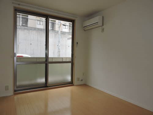 居室・リビング　※同タイプのお部屋の写真になります。