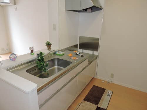キッチン　※同タイプのお部屋の写真になります。