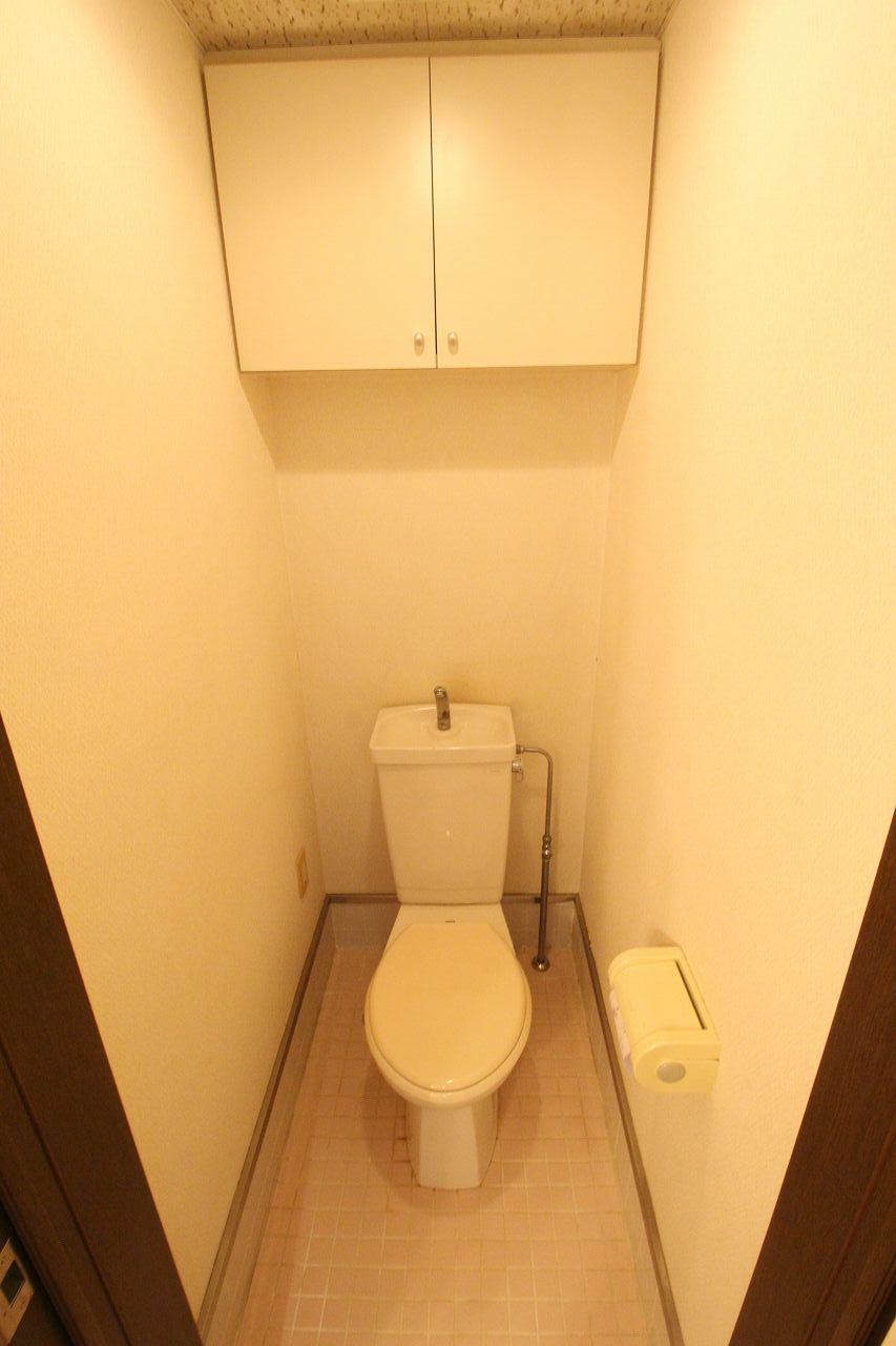 トイレ　別の部屋の写真です