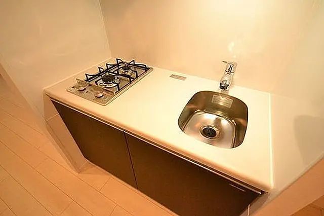 キッチン　別タイプ部屋　参考写真です