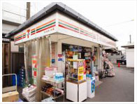 コンビニ　セブンイレブン 京急ST小島新田店（コンビニ）まで215m