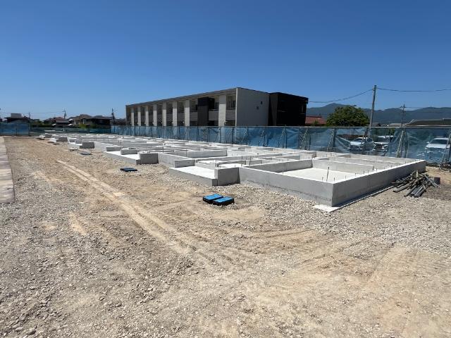 建物外観　建築現場