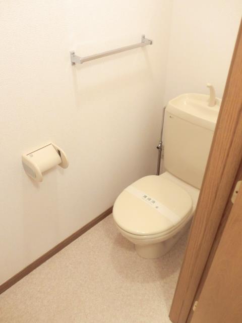 トイレ　トイレです。