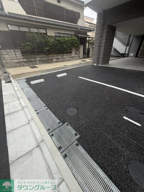 駐車場　バルコニー