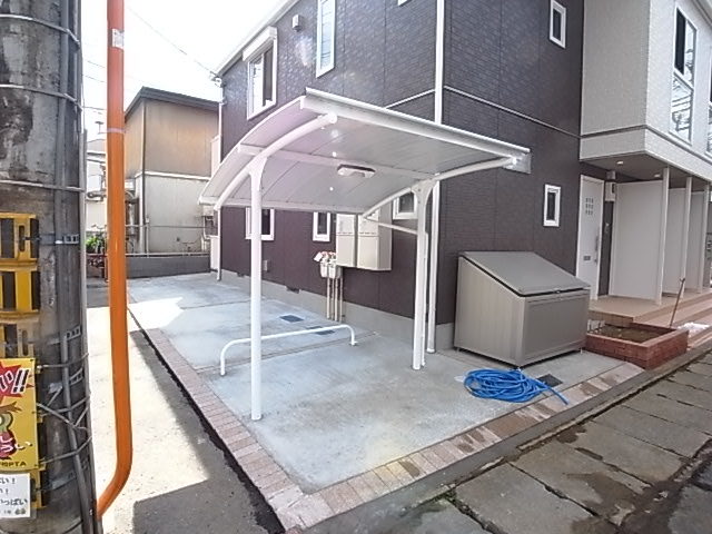 その他共有部分　屋根付き駐輪場
