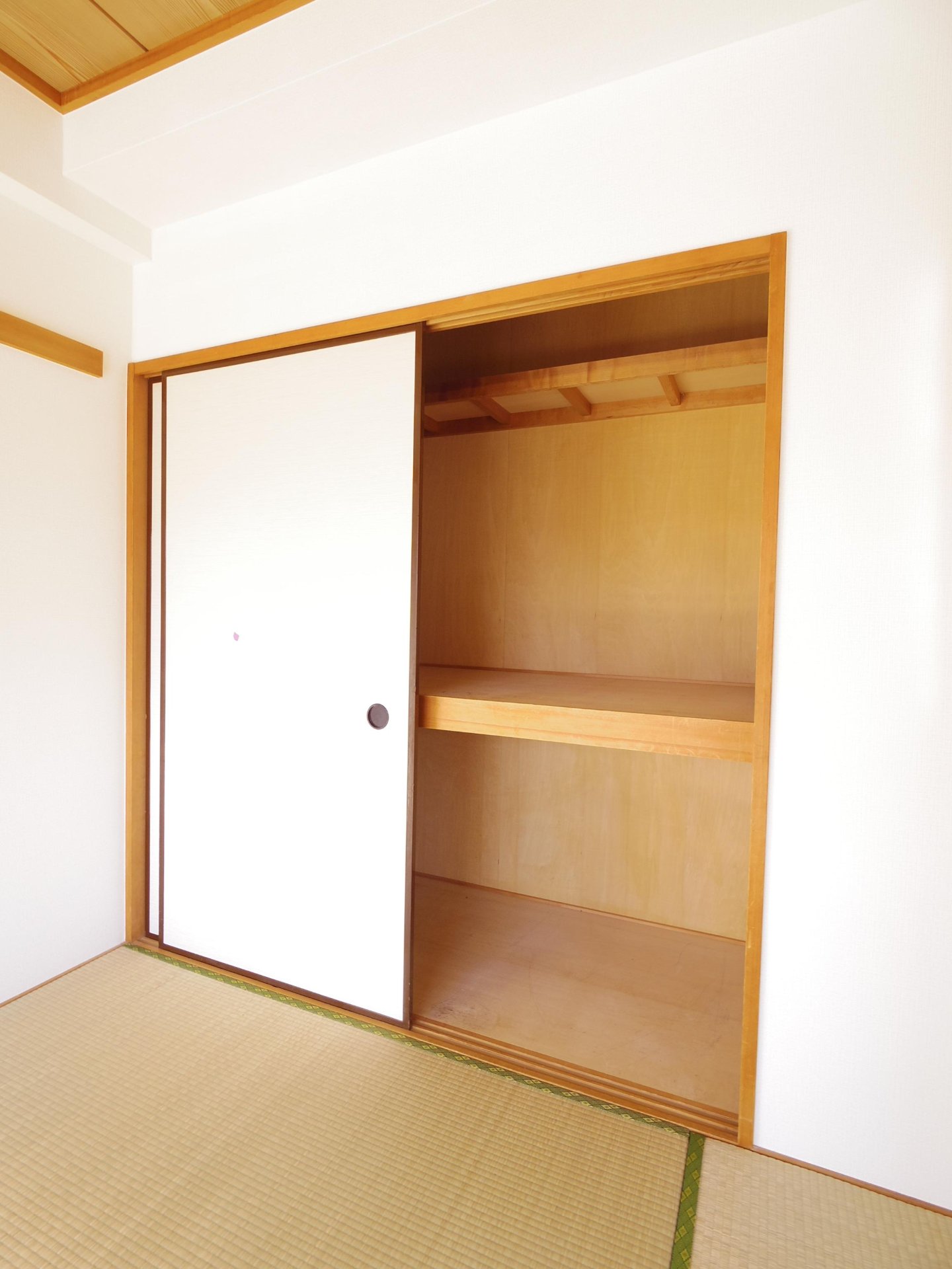 収納　※他号室写真です