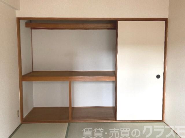収納　和室押し入れ