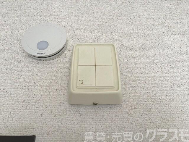 セキュリティ　玄関チャイム