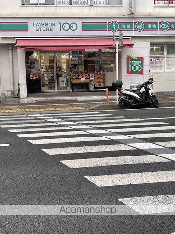 コンビニ　ローソンストア１００（コンビニ）まで660m