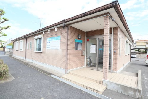 病院　森岡・内科・消化器科クリニック（病院）まで468m