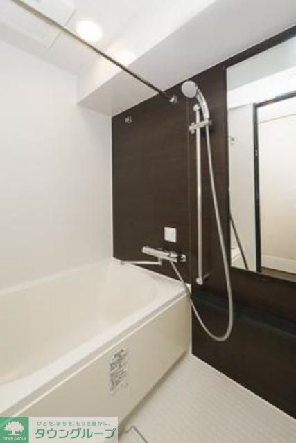 バス・シャワールーム　※写真は同タイプ住戸です。