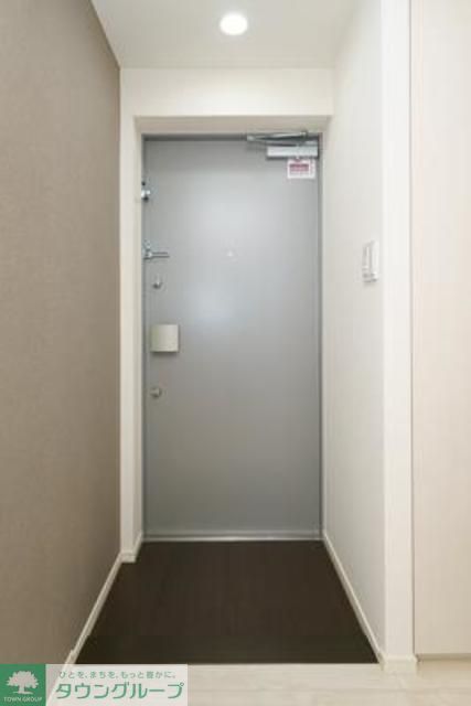 玄関　※写真は同タイプ住戸です。