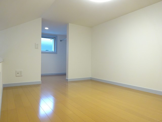 その他部屋・スペース　大きめのロフトがついております