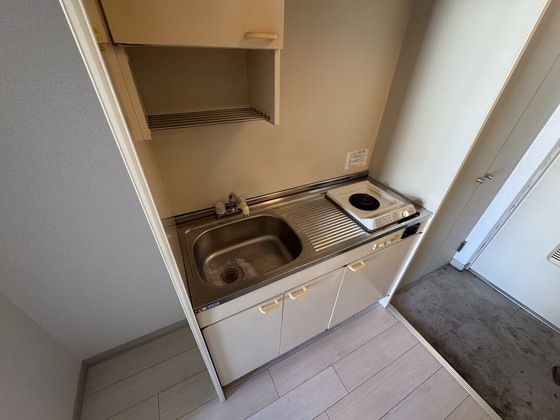 キッチン　※別部屋の写真です